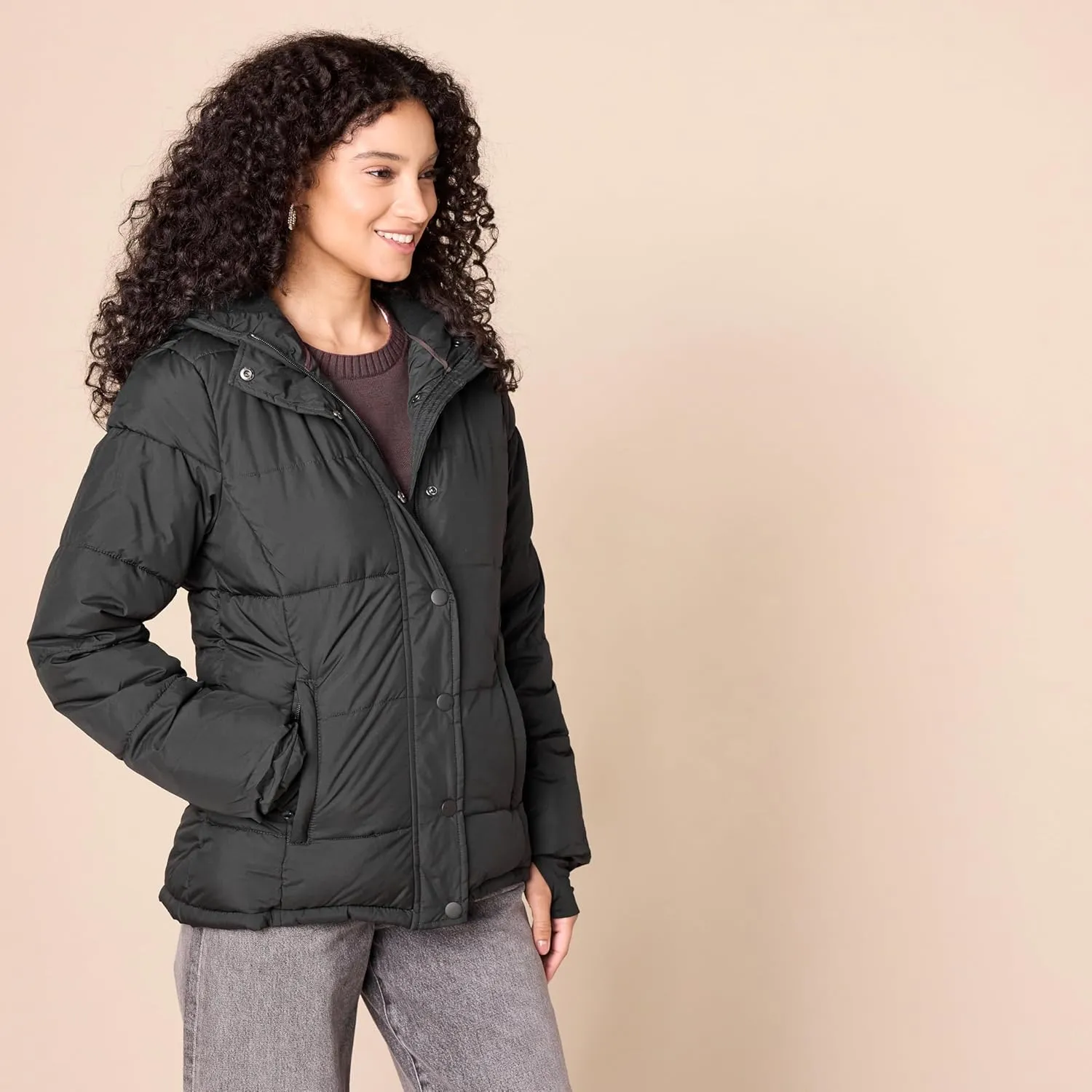 Amazon Essentials Women's Heavyweight Quilted Long-Sleeve Hooded Puffer Coat (Available in Plus Size)
