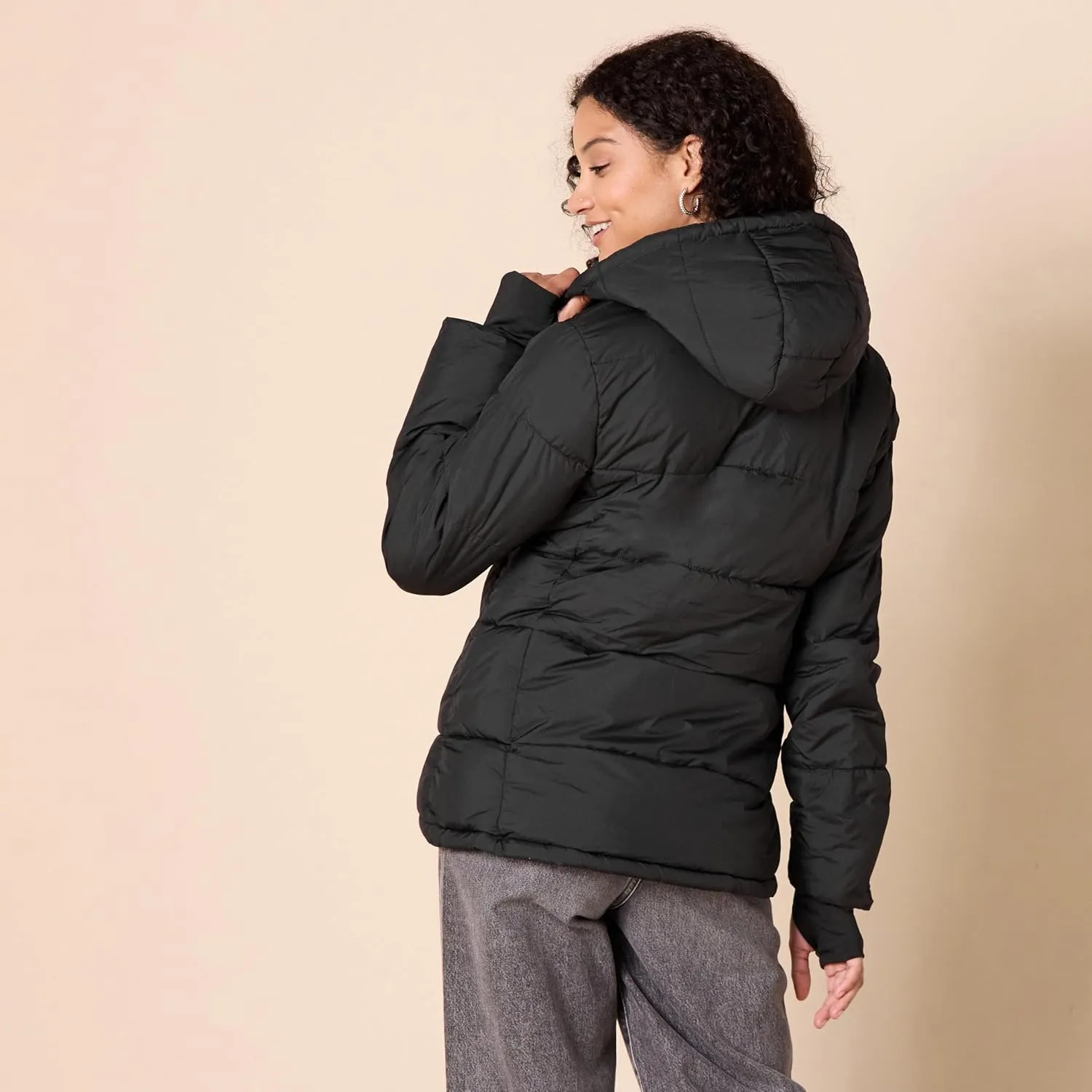 Amazon Essentials Women's Heavyweight Quilted Long-Sleeve Hooded Puffer Coat (Available in Plus Size)
