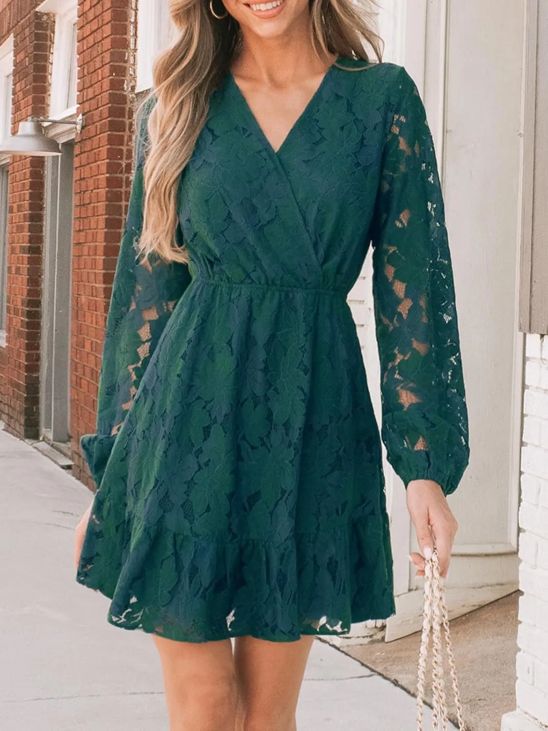 CUPSHE Women Elegant V Neck Lace Peasant Sleeve Summer Dress Elastic High Waist A Line Casual Wedding Guest Mini Dress