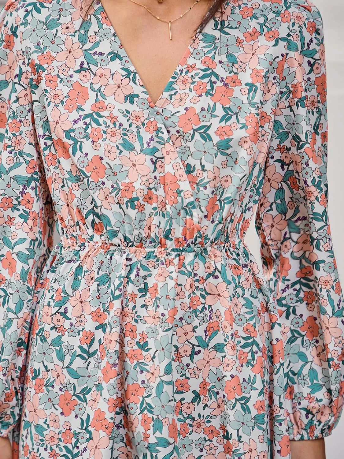 CUPSHE Women Floral Ruffle Summer Dress Surplice V Neck Long Peasant Sleeve Elastic Waist Flowy Casual Holiday Mini Dress