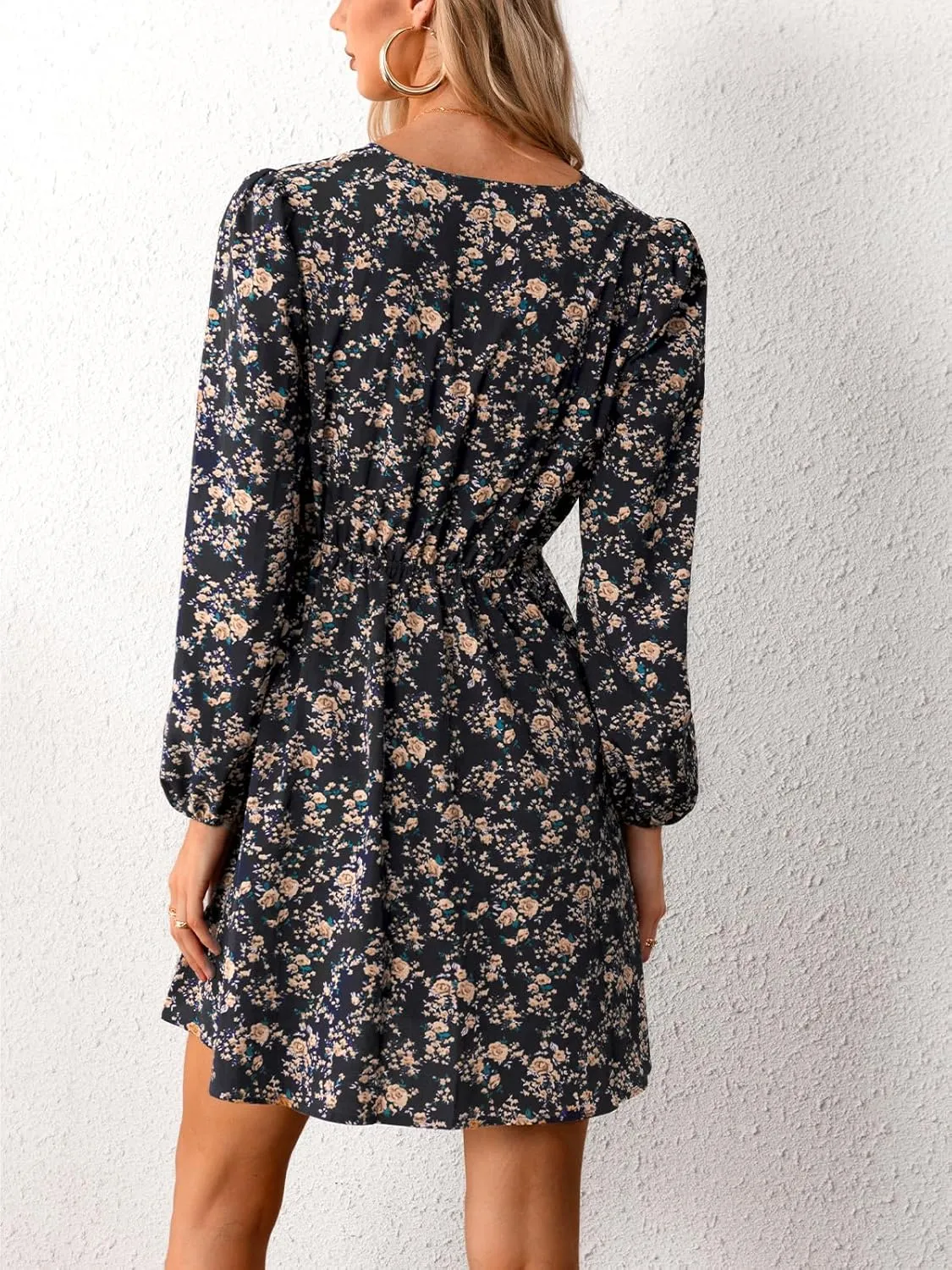 CUPSHE Women Floral Ruffle Summer Dress Surplice V Neck Long Peasant Sleeve Elastic Waist Flowy Casual Holiday Mini Dress