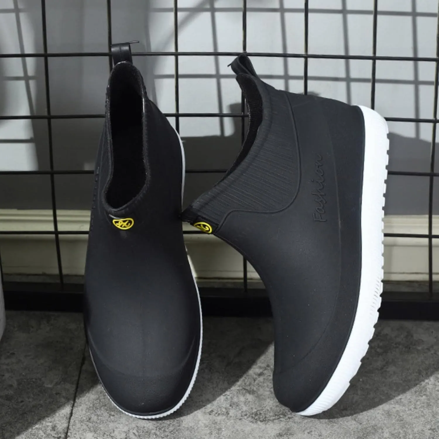 Men's Kitchen Labor Shoes Mid Calf Waterproof Rain Boots Non Slip Rain Shoes Men Comfortable Garden Boots Durable Fishing Farming Shoe Lightweight Deck Shoe Car Washing Accessories