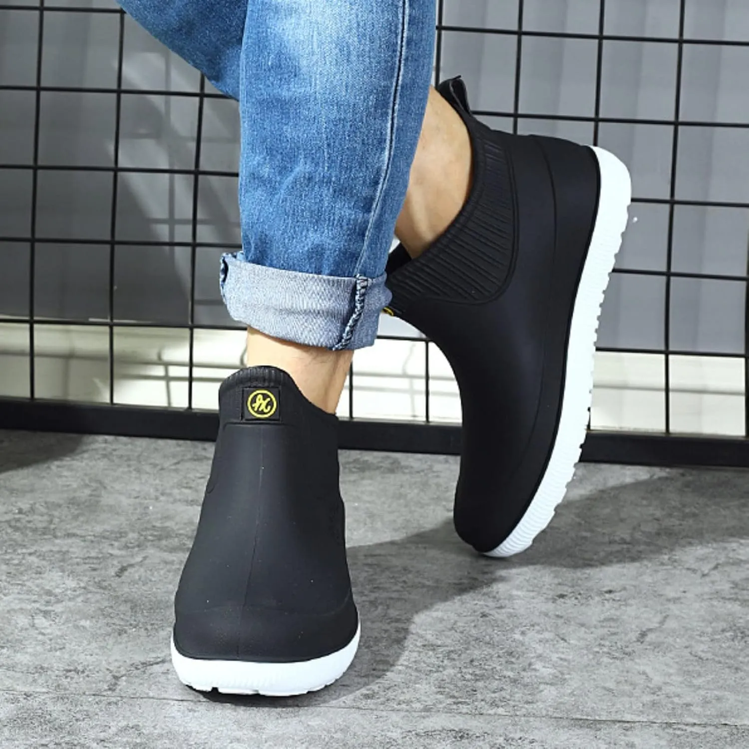 Men's Kitchen Labor Shoes Mid Calf Waterproof Rain Boots Non Slip Rain Shoes Men Comfortable Garden Boots Durable Fishing Farming Shoe Lightweight Deck Shoe Car Washing Accessories
