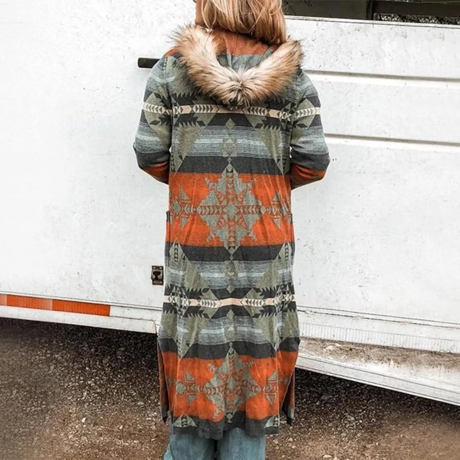 Plus Size Overcoat with Fur Hood Winter Coats for Women Windproof Outerwear Furry Jackets Ethnic Style Trench Coat