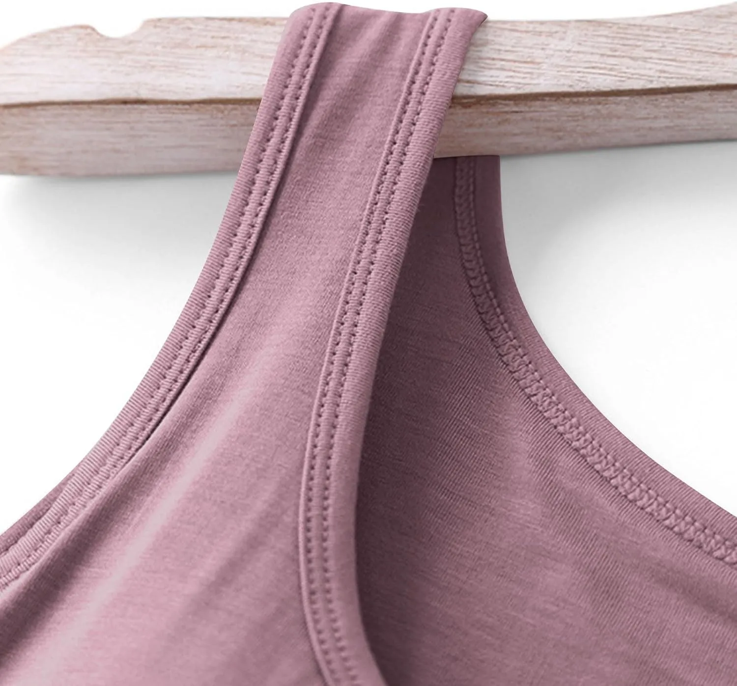 Womens Built in Bra Tank Tops Summer 2025 Sleeveless Crew Neck Basic Cami Shirt Racerback Yoga Athletic Blouses