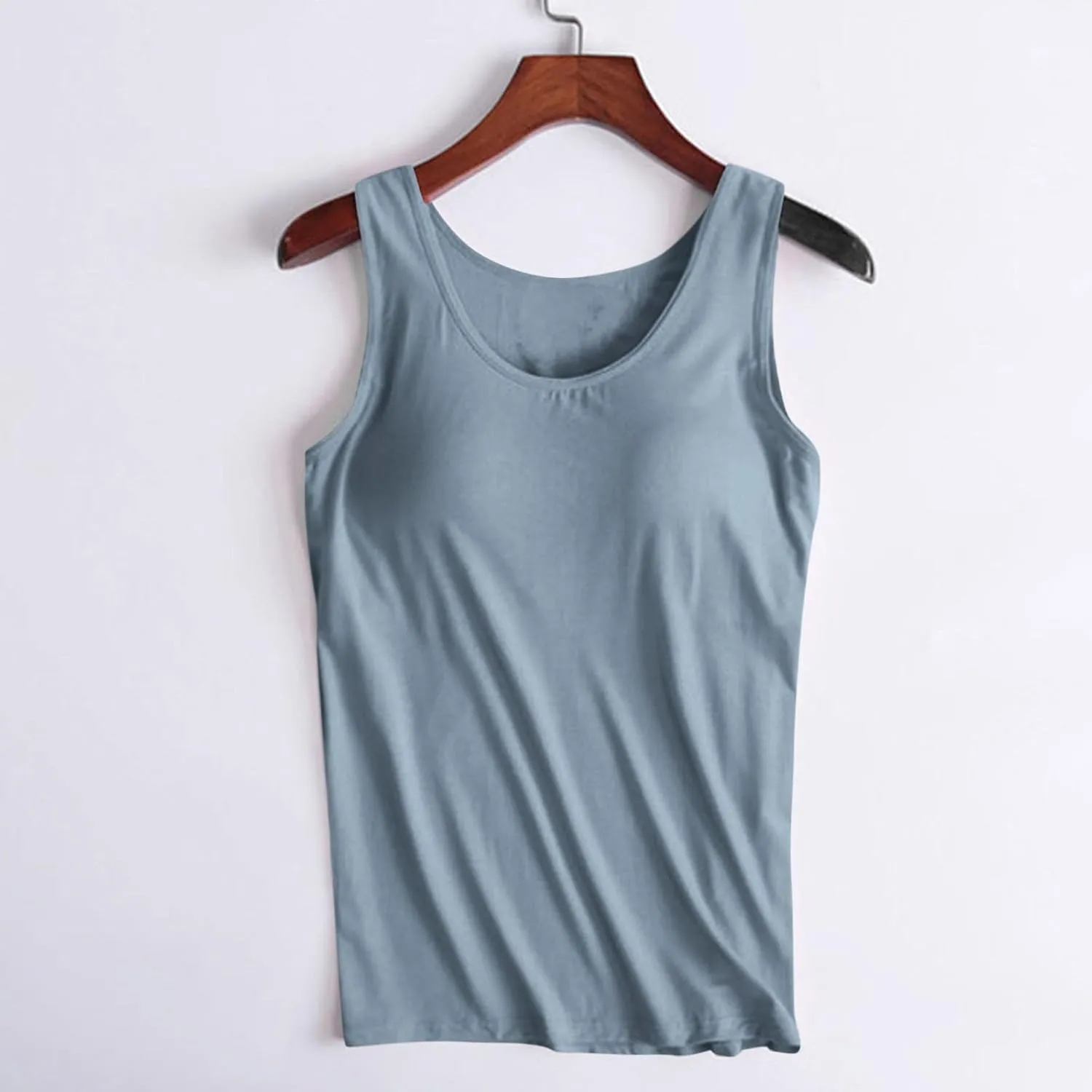 Womens Built in Bra Tank Tops Summer 2025 Sleeveless Crew Neck Basic Cami Shirt Racerback Yoga Athletic Blouses