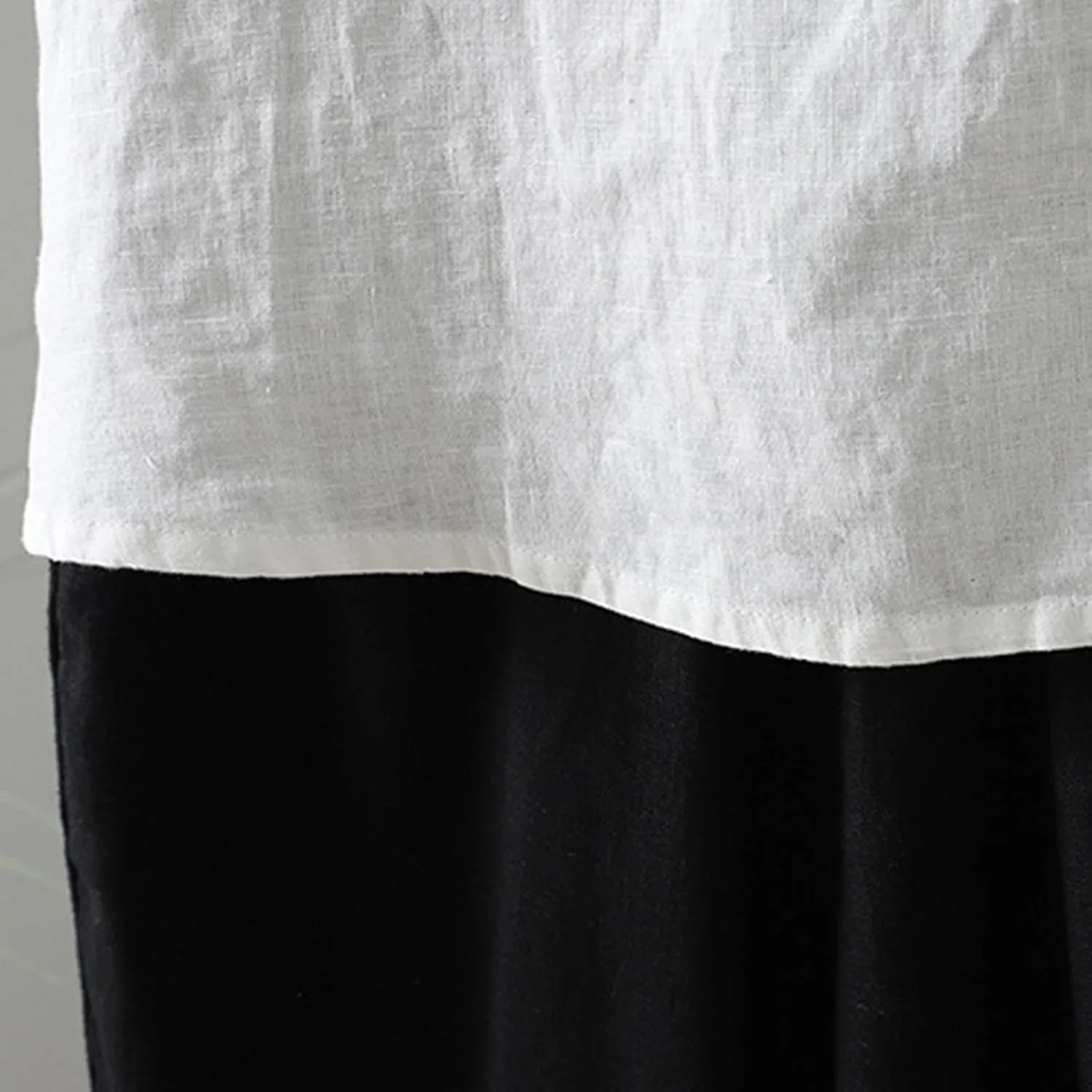 Womens Loose Fit Casual Flowy Tank Tops V Neck Trendy Sleeveless Summer Top Side Slit Shirts Solid Lightweight Tee